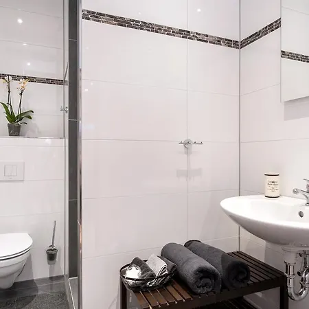 Rio'S Guesthouse Amsterdam Affittacamere *