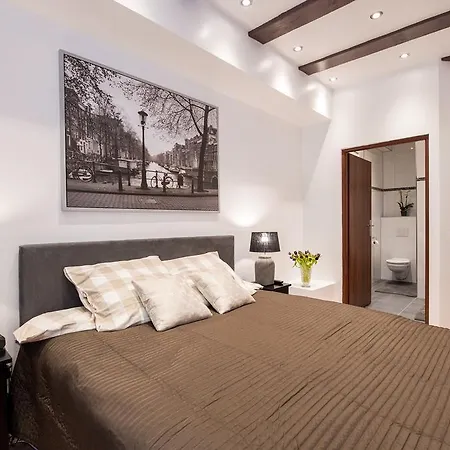 Rio'S Guesthouse Amsterdam Гостевой дом *